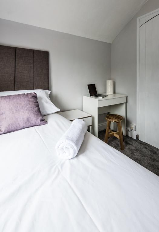 Newlyn House Apartment Christleton Exterior foto