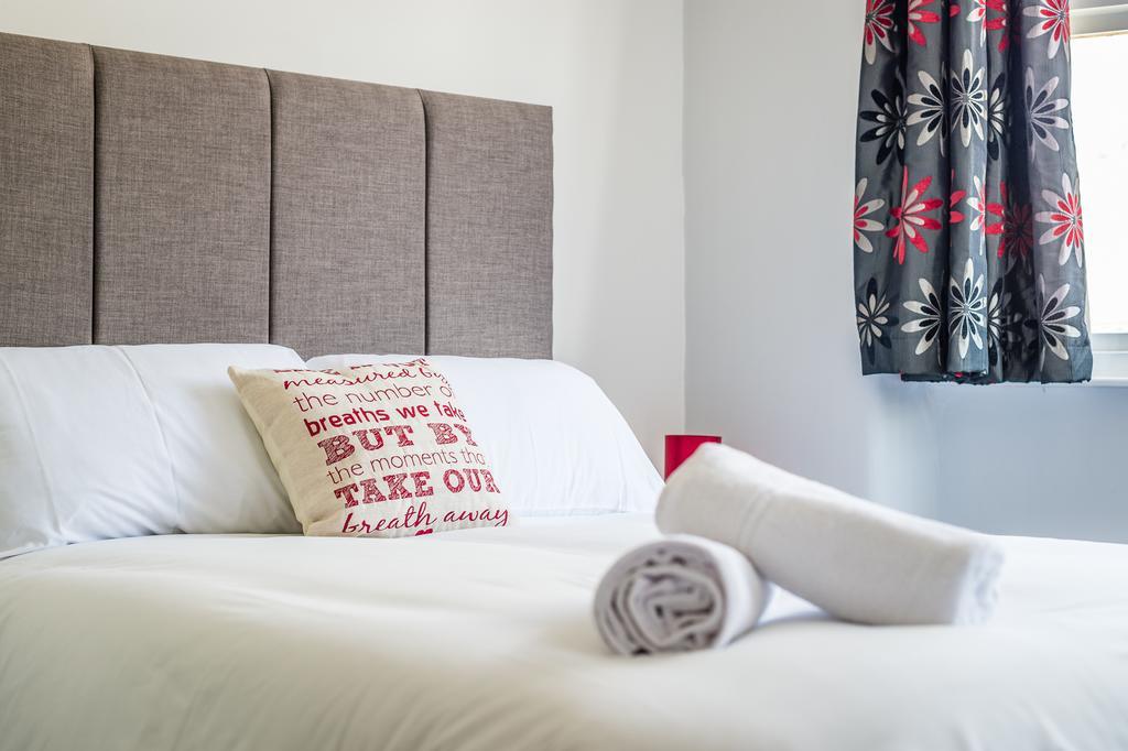 Newlyn House Apartment Christleton Exterior foto