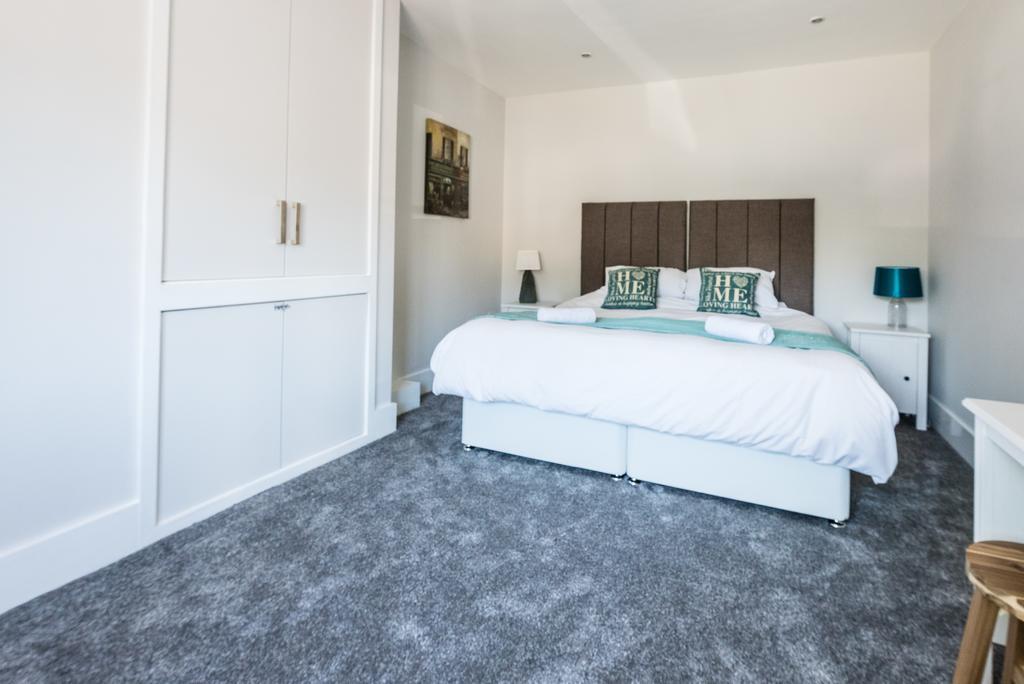 Newlyn House Apartment Christleton Exterior foto